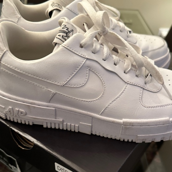 New Nike White AF1 Pixel Sneakers - Picture 5 of 9